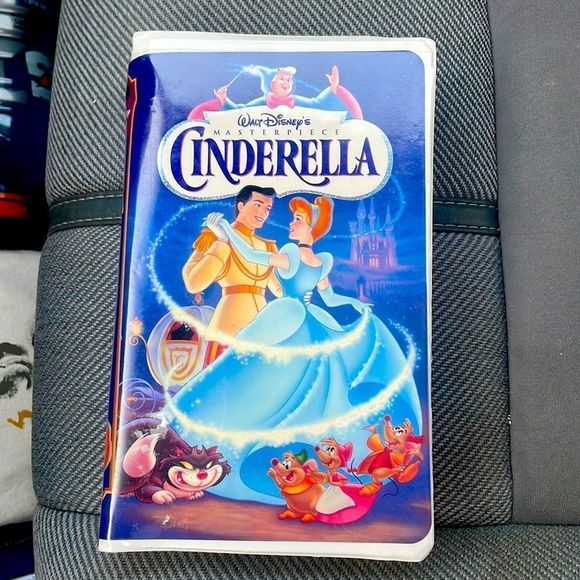 Cinderella VHS vintage Disney - Picture 1 of 4